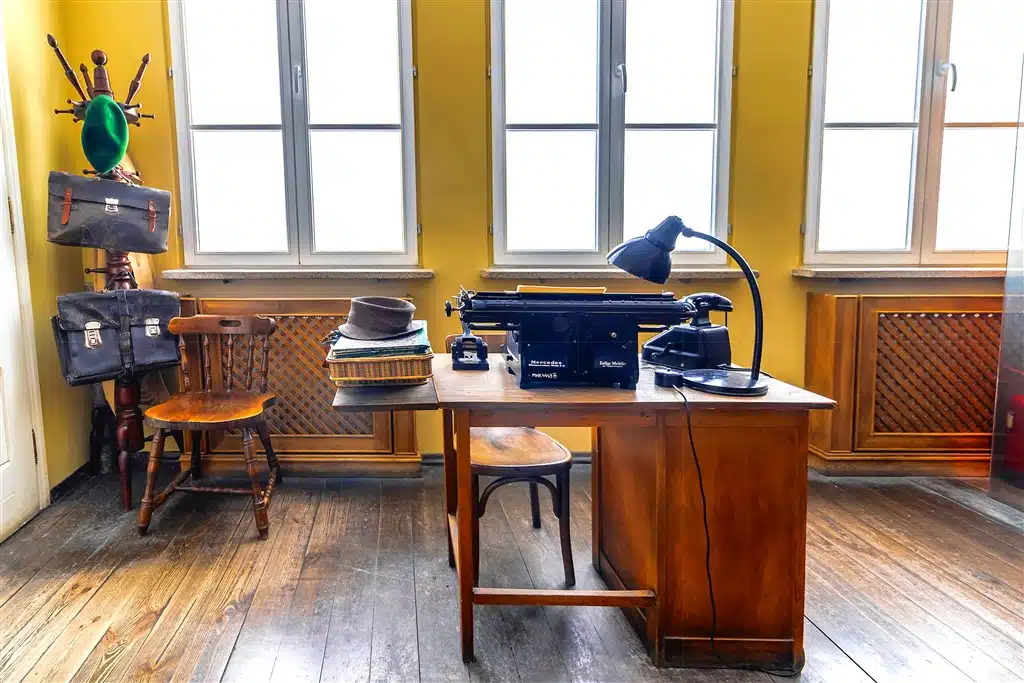 Oskar Schindlers museum Desk of Oskar Schindler